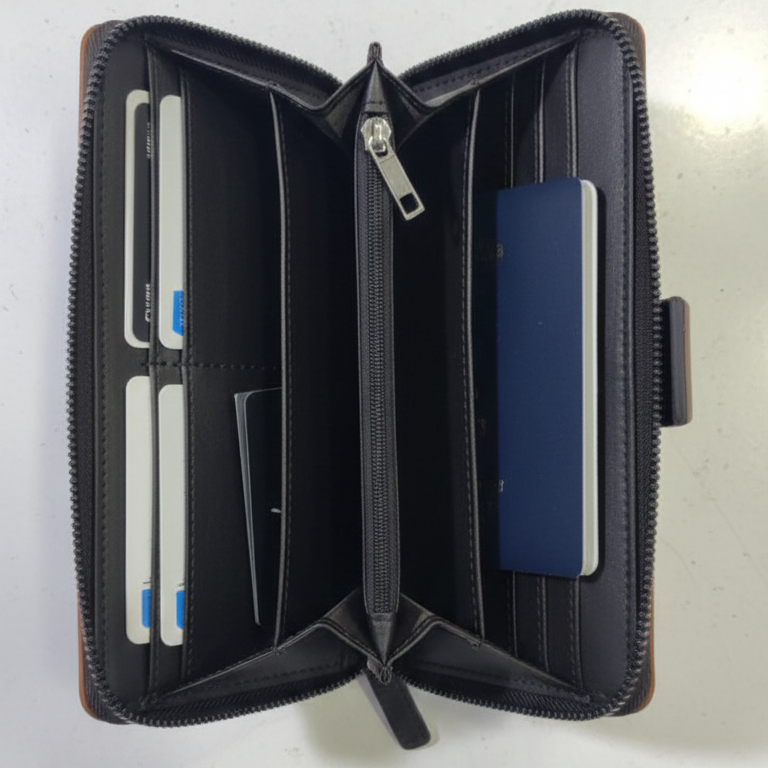 Premium Leather Travel Organizer Wallet – Secure Lock Closure for Men & Women