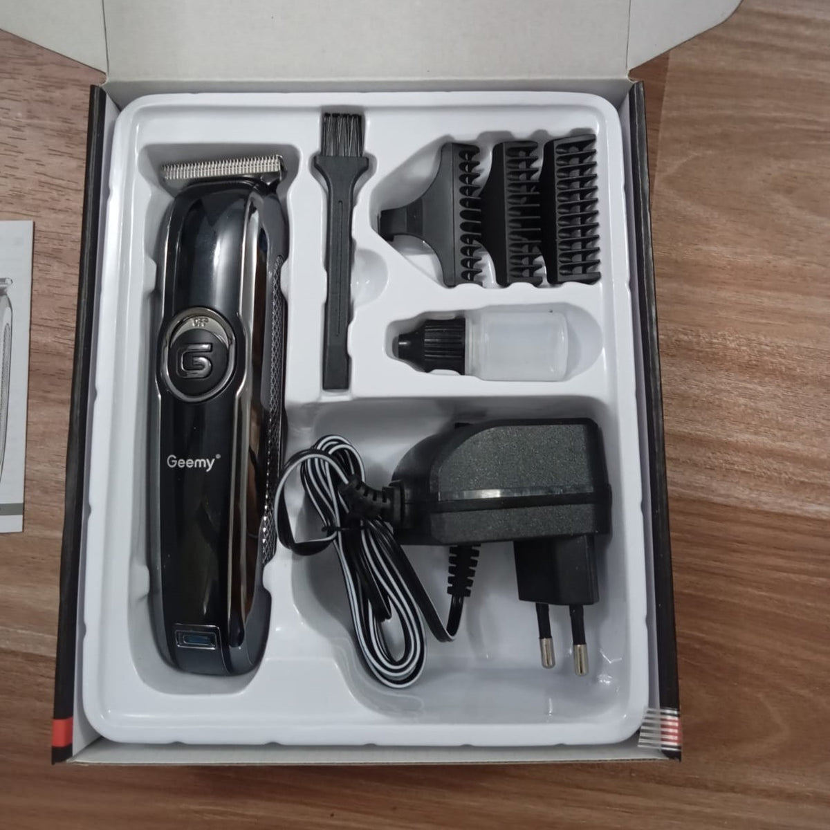 Geemy GM-6050 Original Professional Hair Clipper – T-Blade Trimmer & Shaver Kit