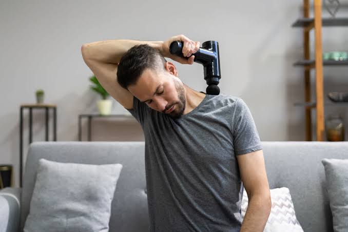 Portable Massage Gun – Rechargeable Deep Tissue Muscle Massager with Multiple Heads